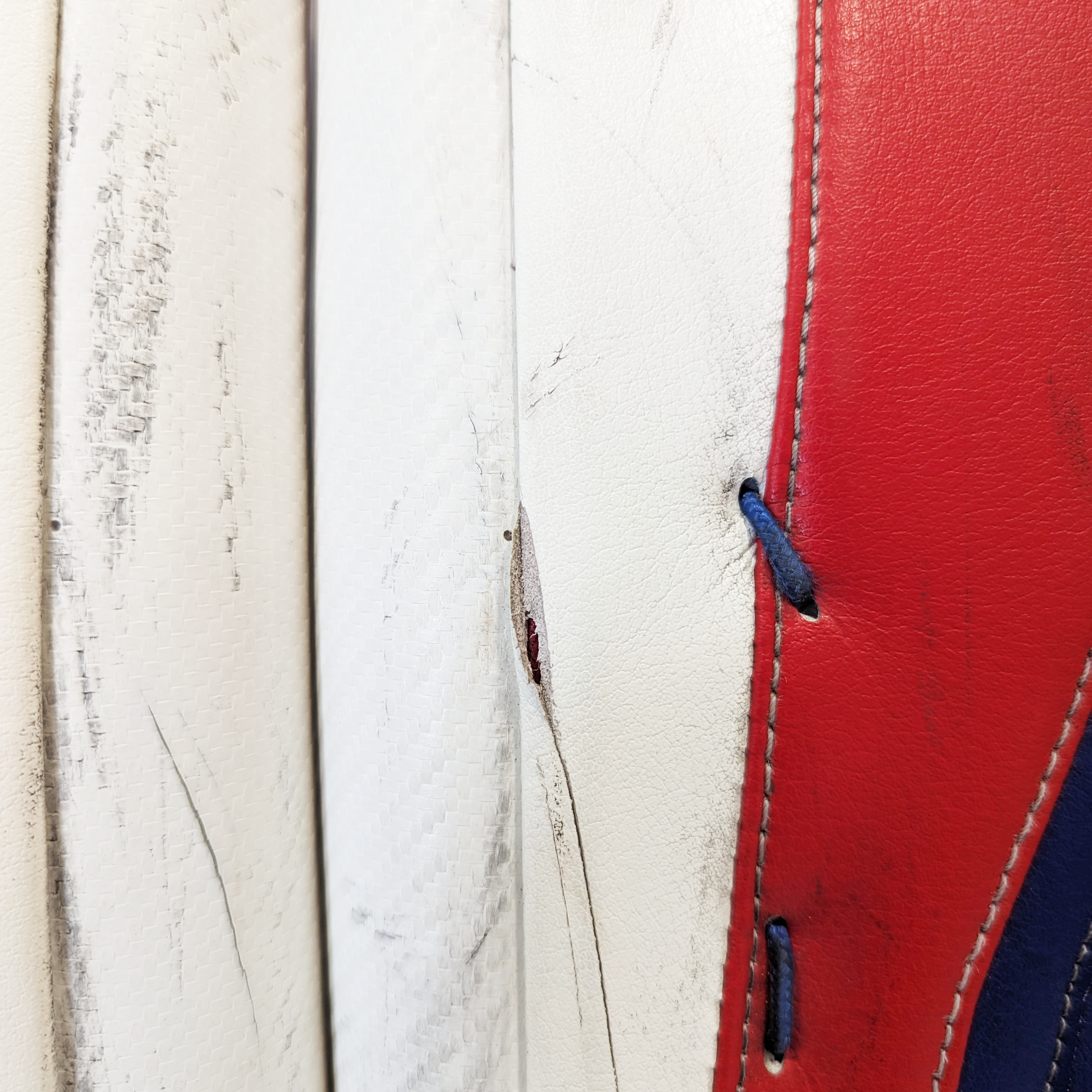 CCM Premier II - Ensemble de gardien de but d'occasion (blanc/rouge/bleu)